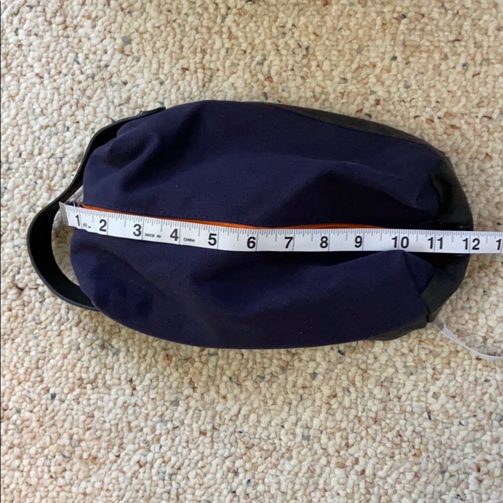 Toiletry Bags Bundle! - Picture 7 of 7